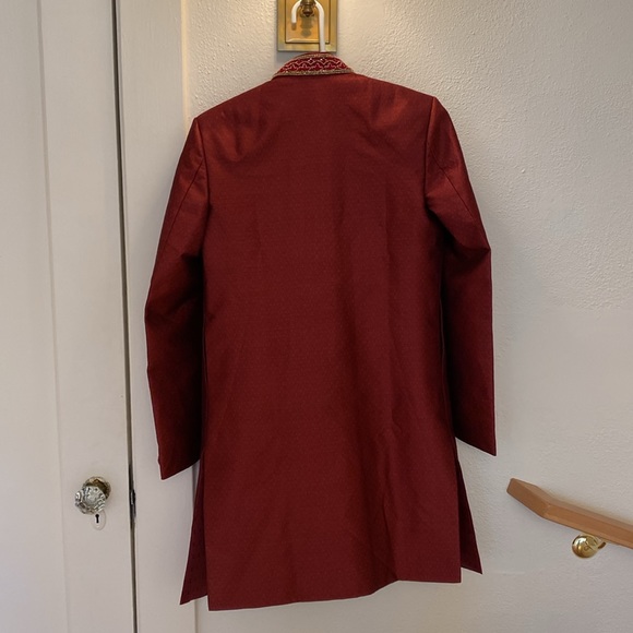 “Spring Break” Maroon Jacquard Embroidered Sherwani Set | Size XS - Picture 3 of 7